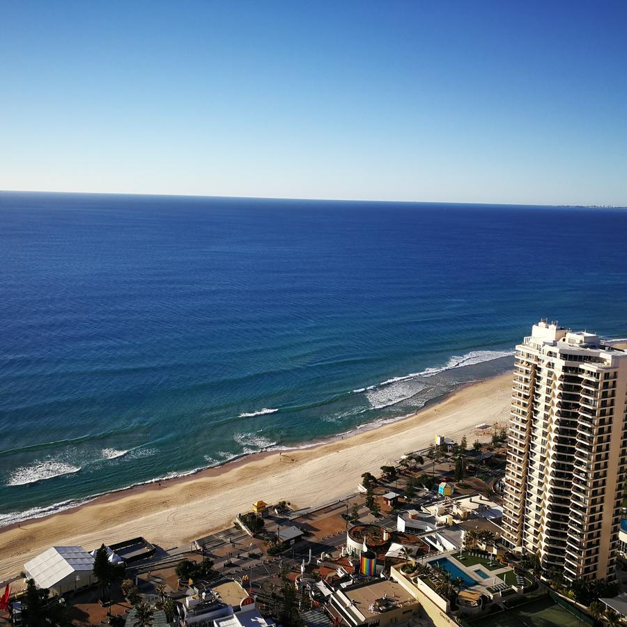 H Star Residences-- Paradise Stayz *