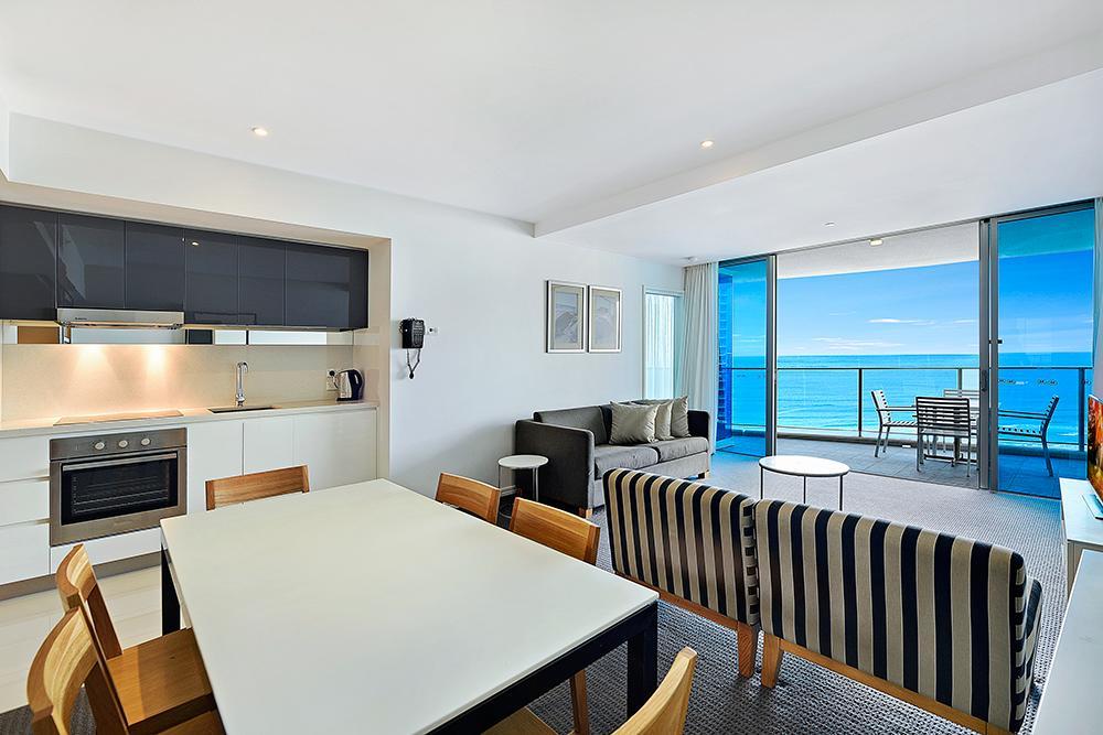 Apartment H Star Residences-- Paradise Stayz Gold Coast