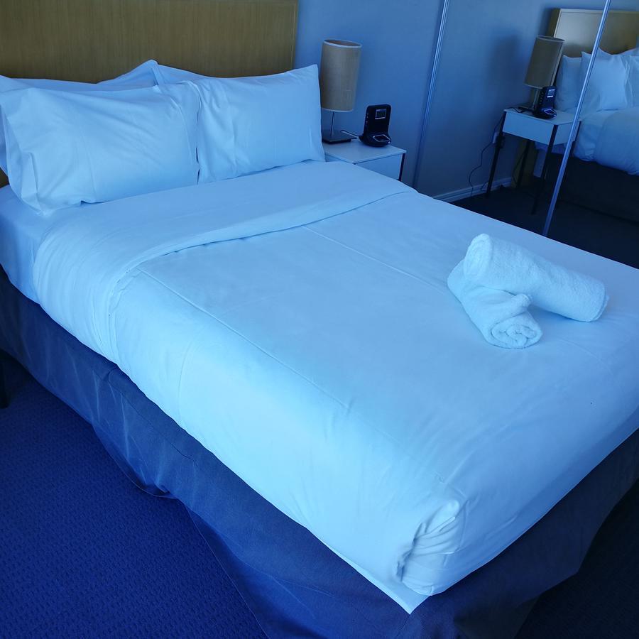 Apartment H Star Residences-- Paradise Stayz
