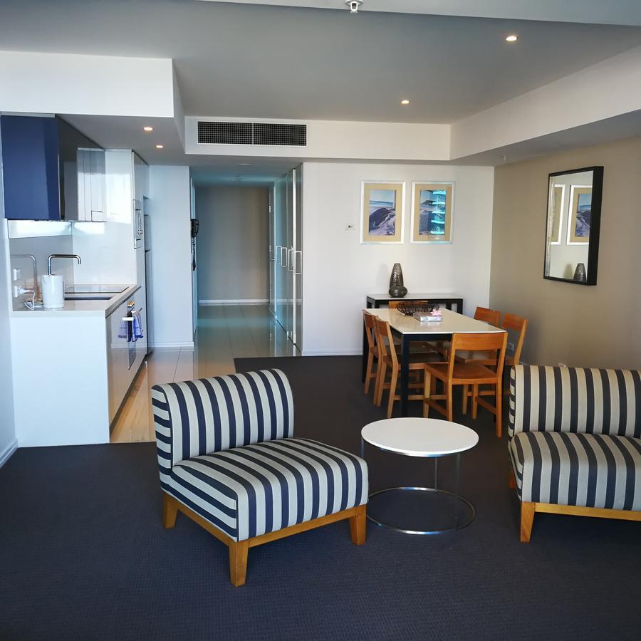 Apartment H Star Residences-- Paradise Stayz *