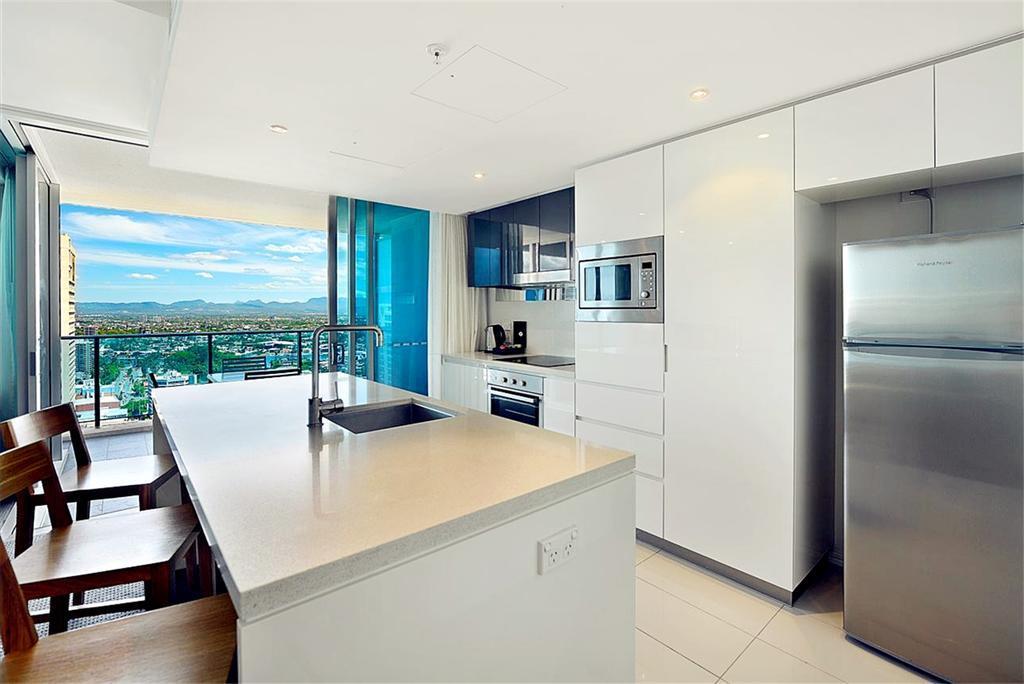 H Star Residences-- Paradise Stayz *