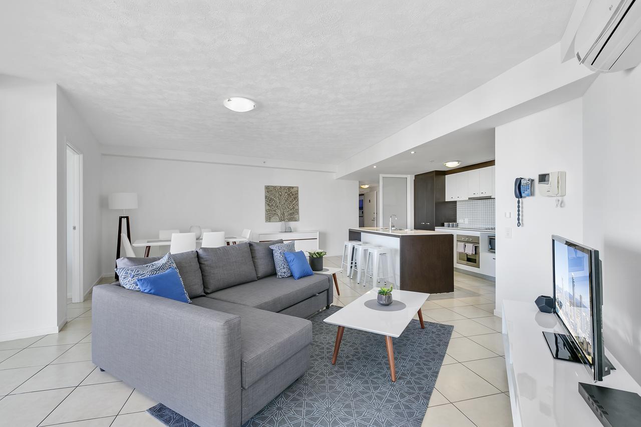 Wings Resort, And 2 Story Penthouses - We Accommodate * Gold Coast