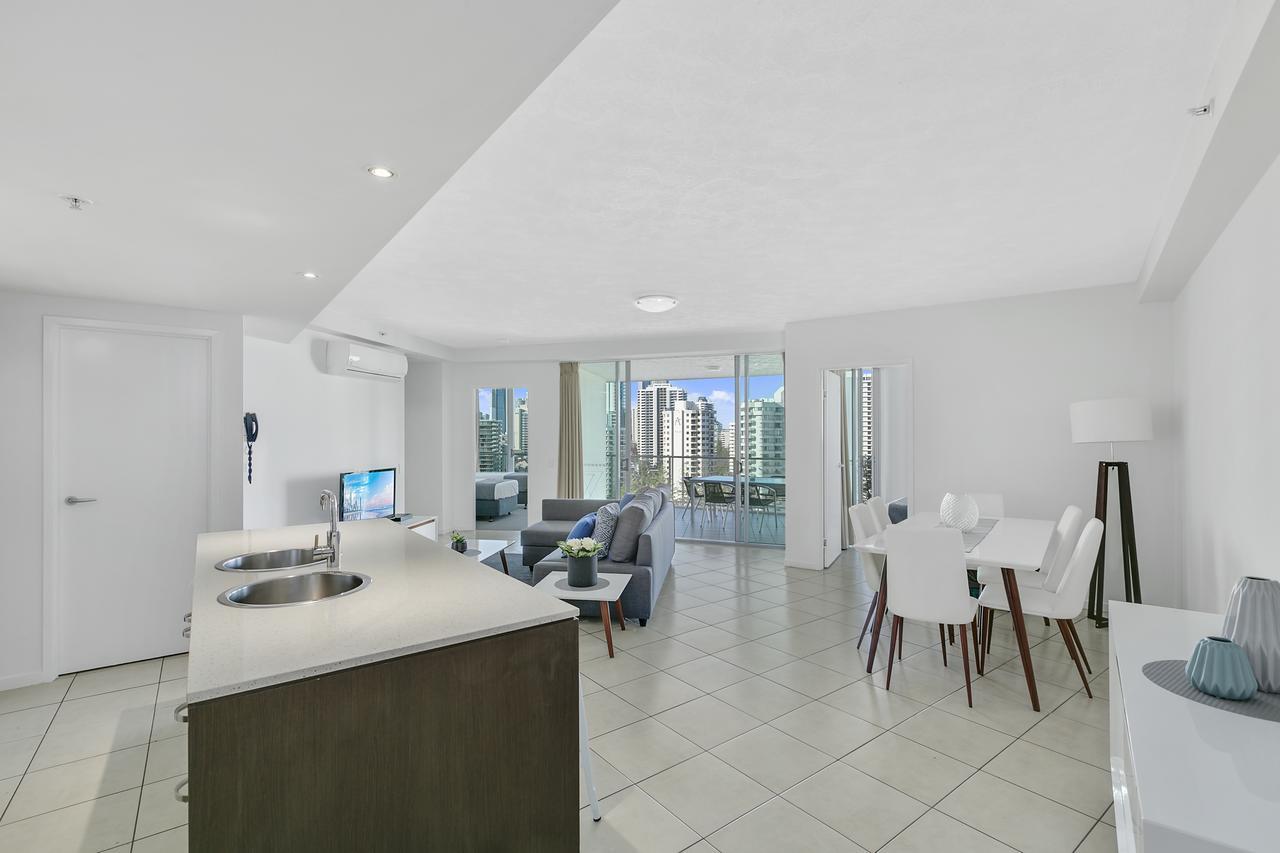 Wings Resort, And 2 Story Penthouses - We Accommodate