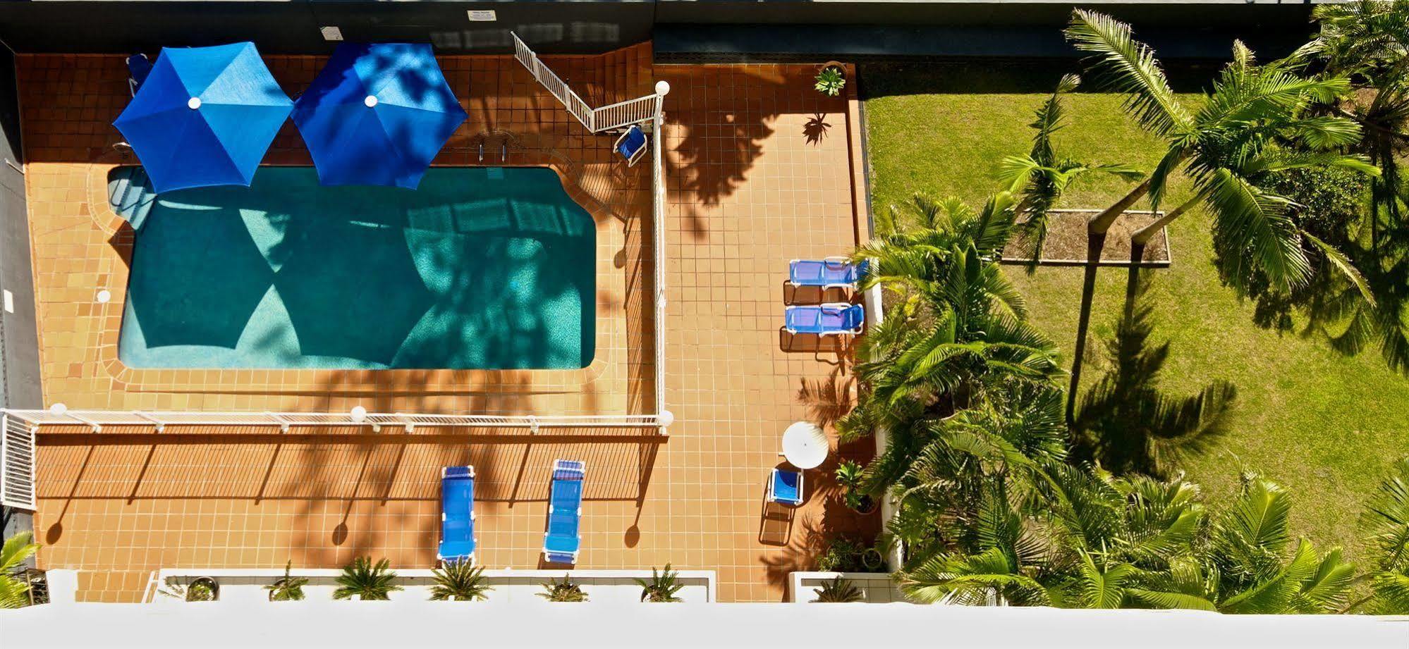 Carlton Aparthotel 3*