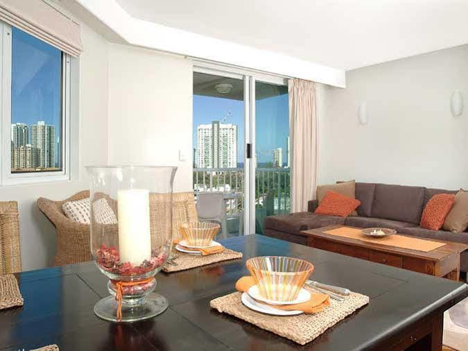Emerald Surfers Paradise Shared Hostel Gold Coast