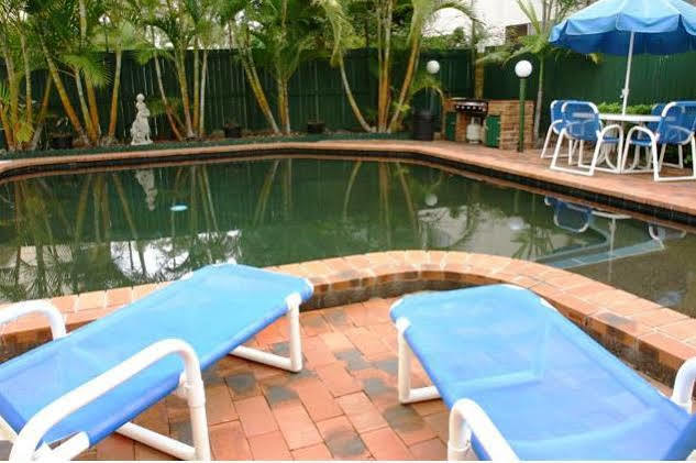 Aparthotel Le Chelsea Holidays Gold Coast