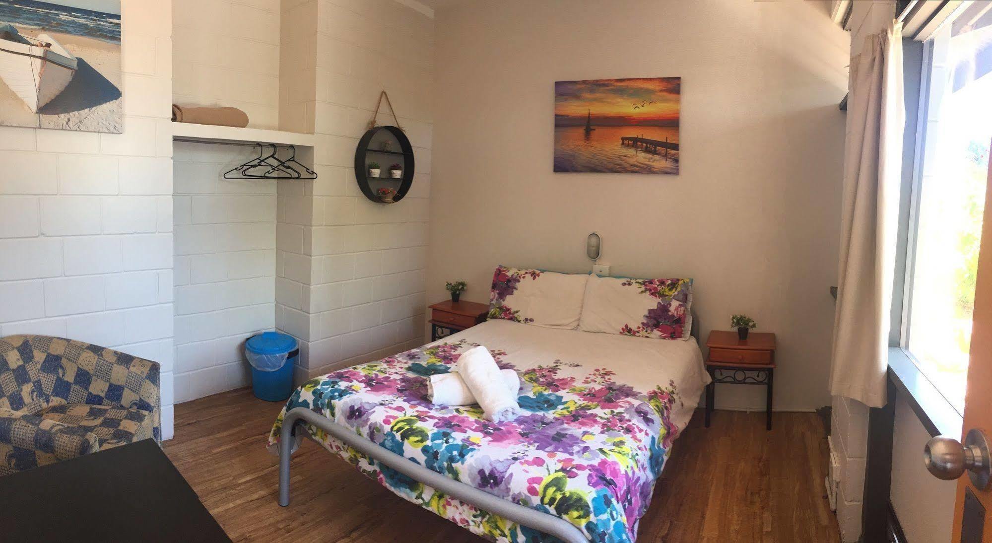 Yha Coolangatta Gold Coast