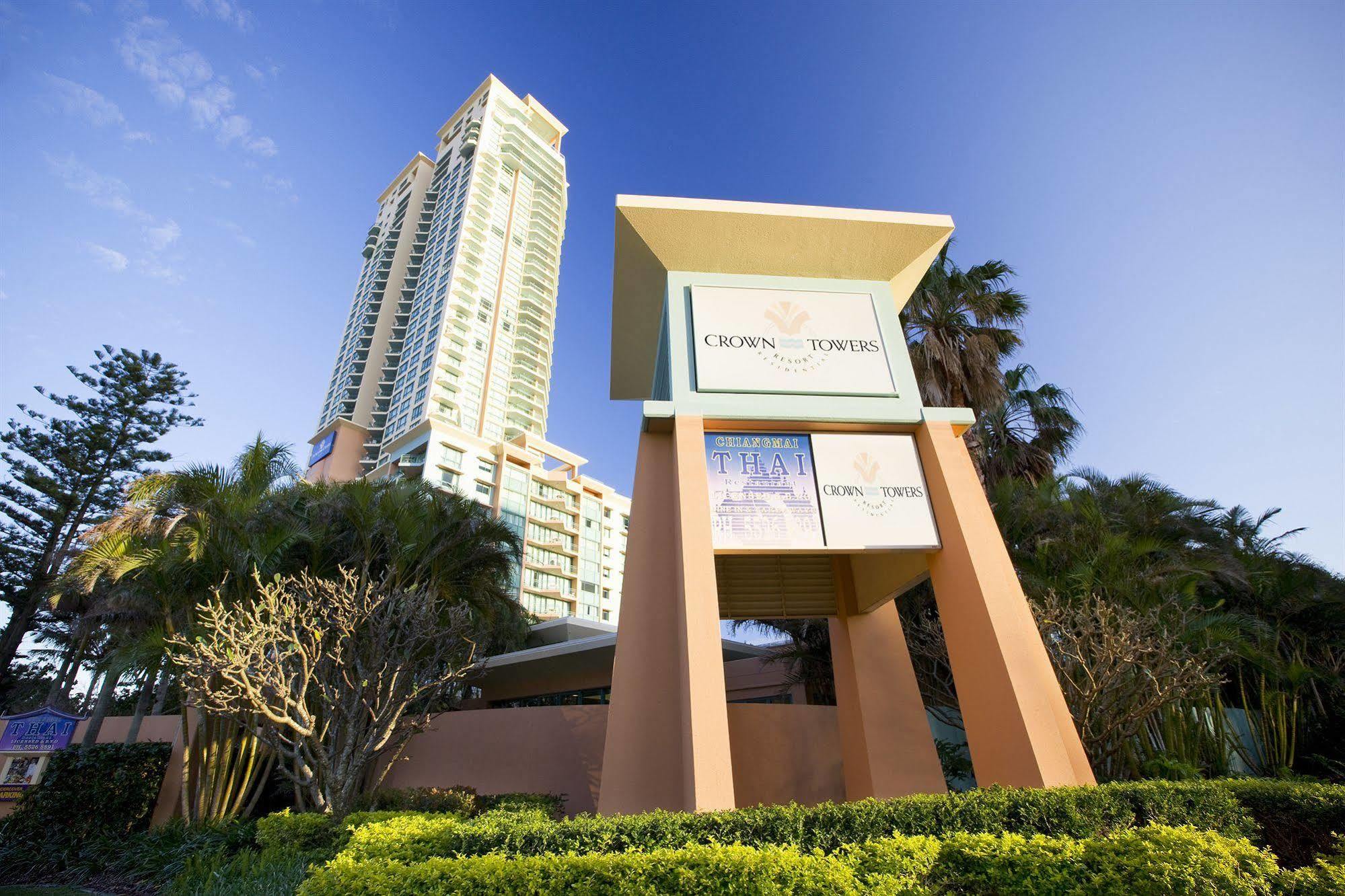 Aparthotel Mantra Crown Towers 4*