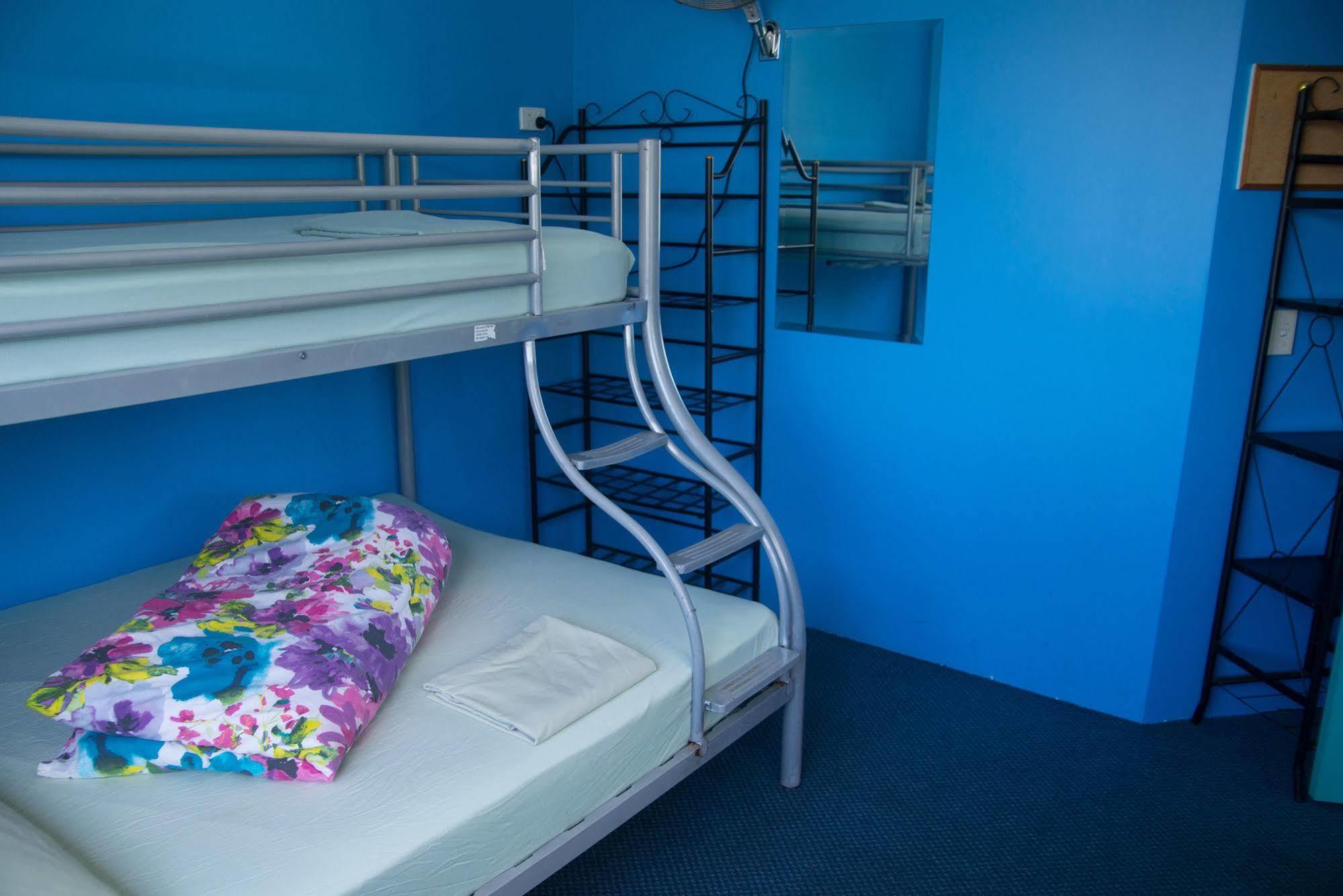 Aquarius Hostel Gold Coast