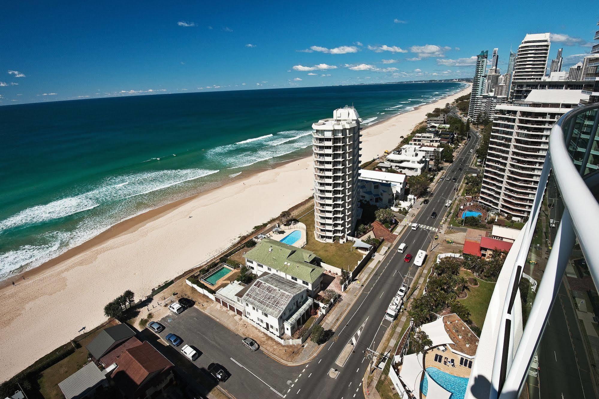 Pacific Views Aparthotel Gold Coast