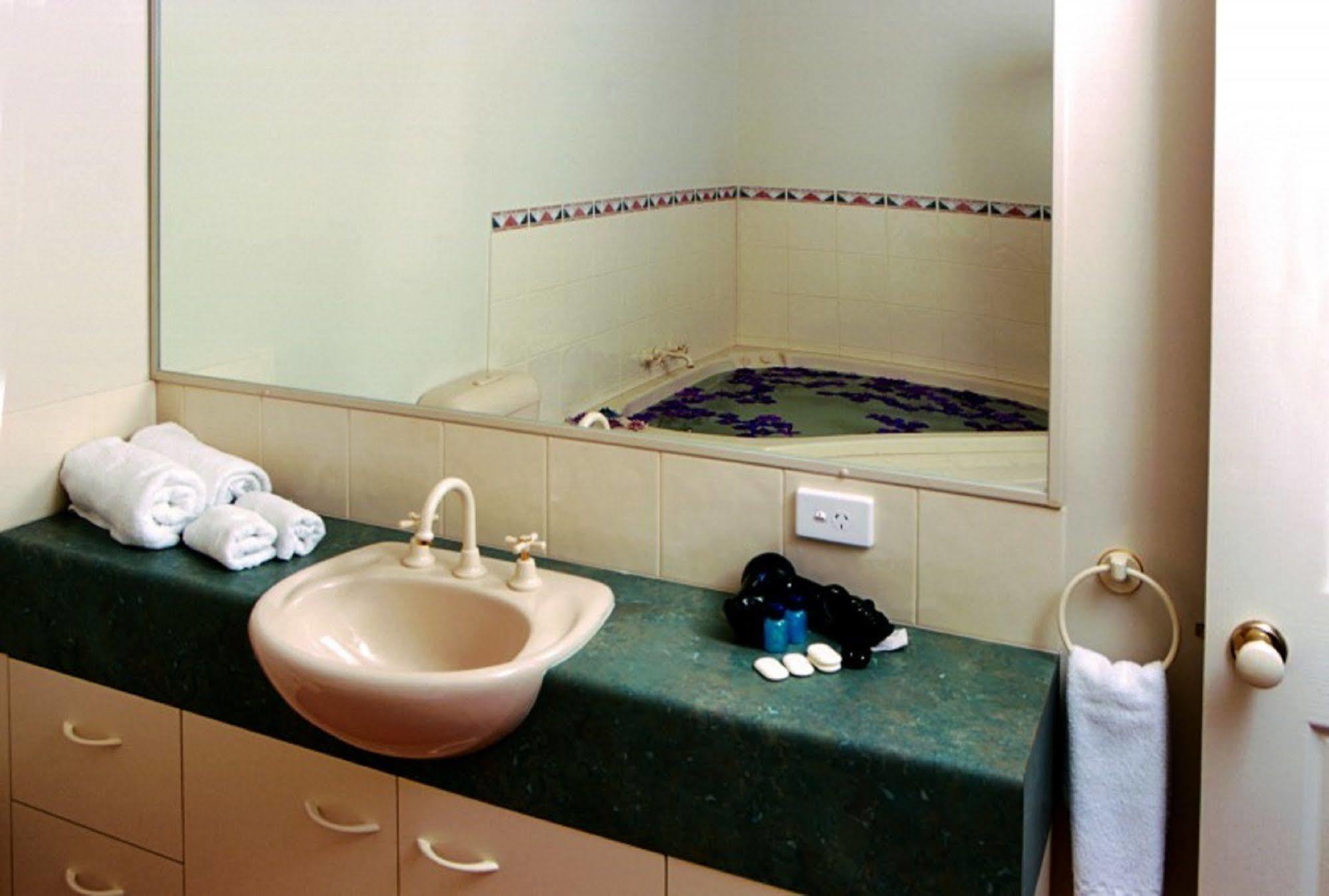 Resort Royal Woods Gold Coast