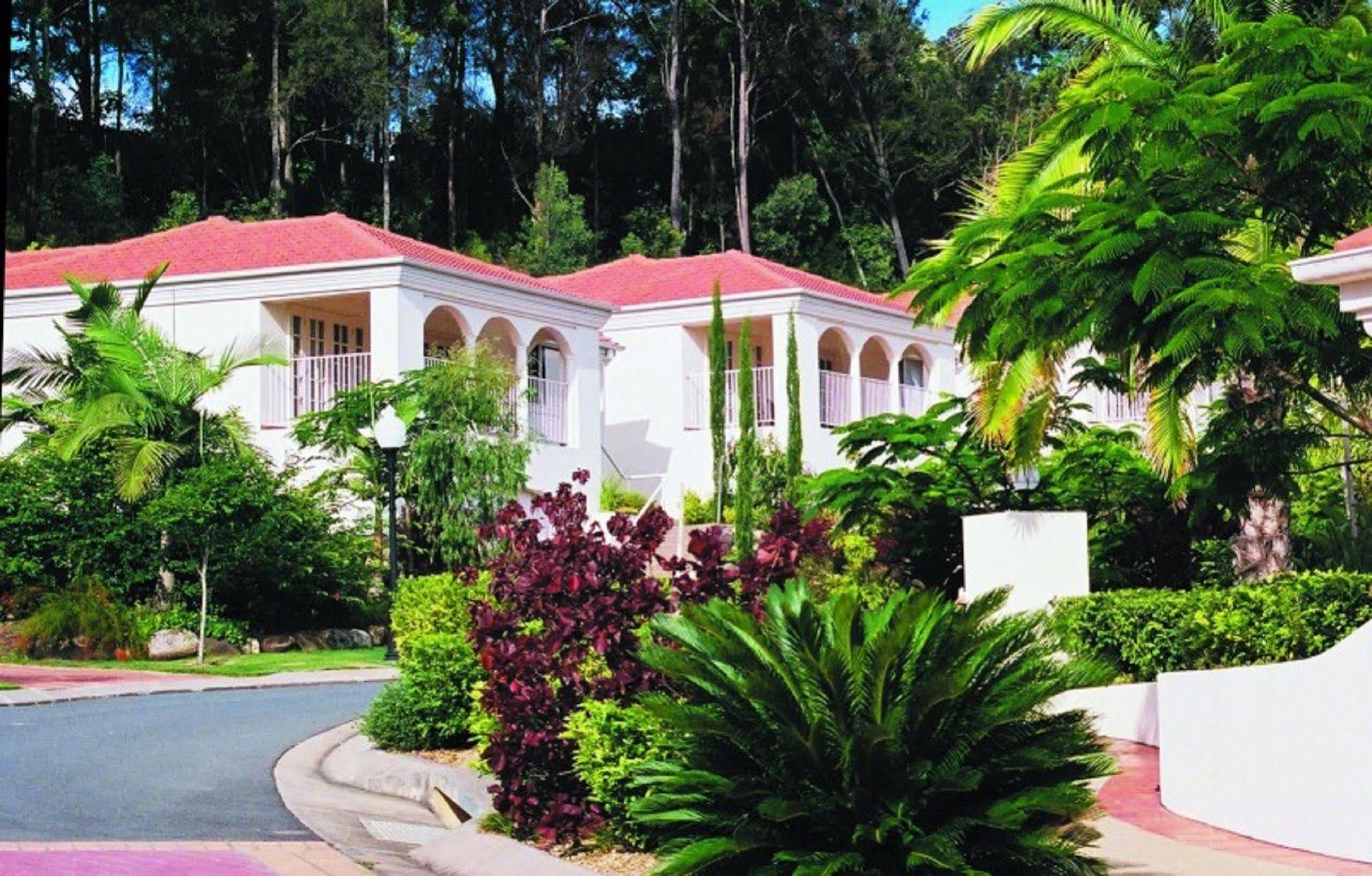 Resort Royal Woods 4*