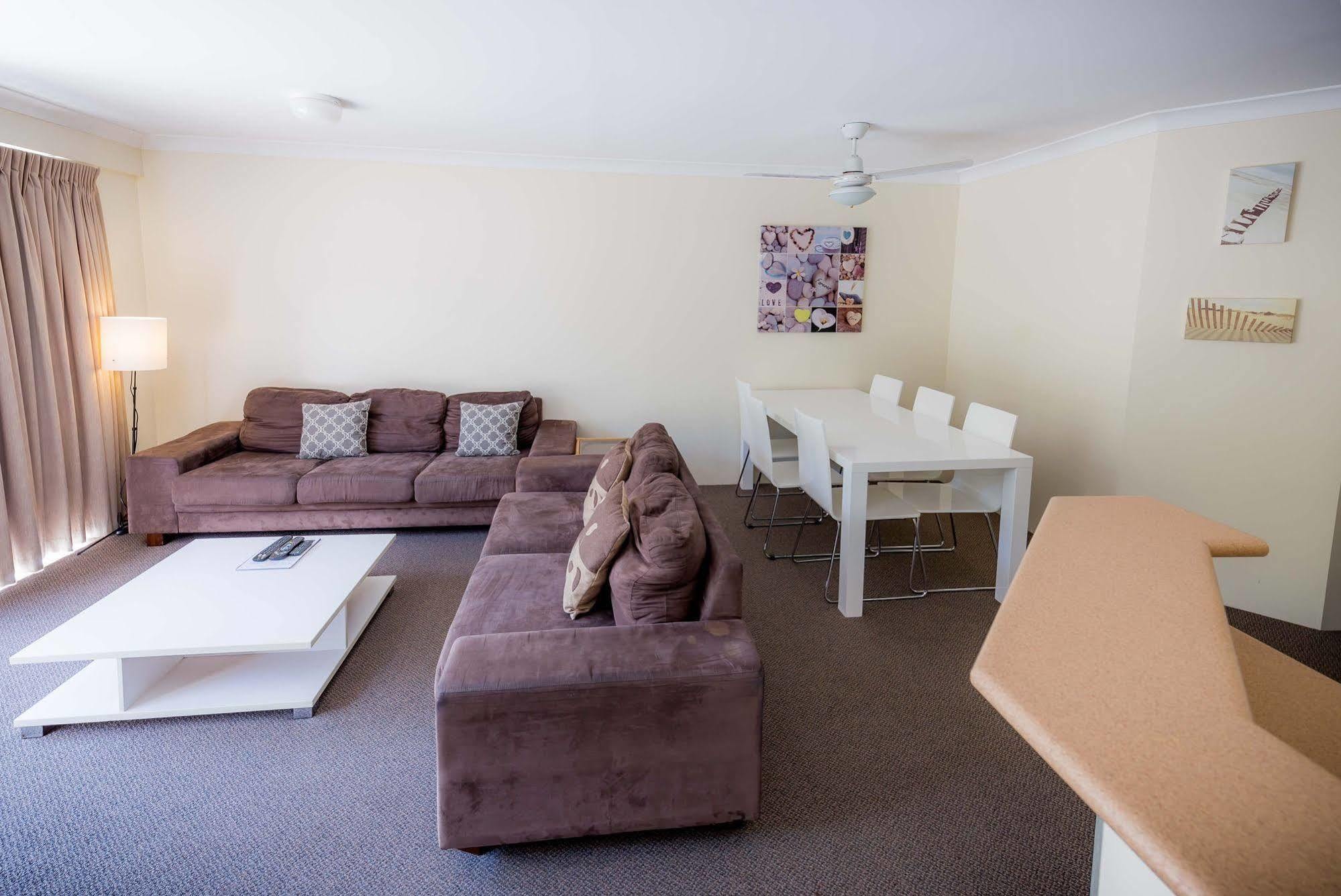 Miami Beachside Aparthotel 3*