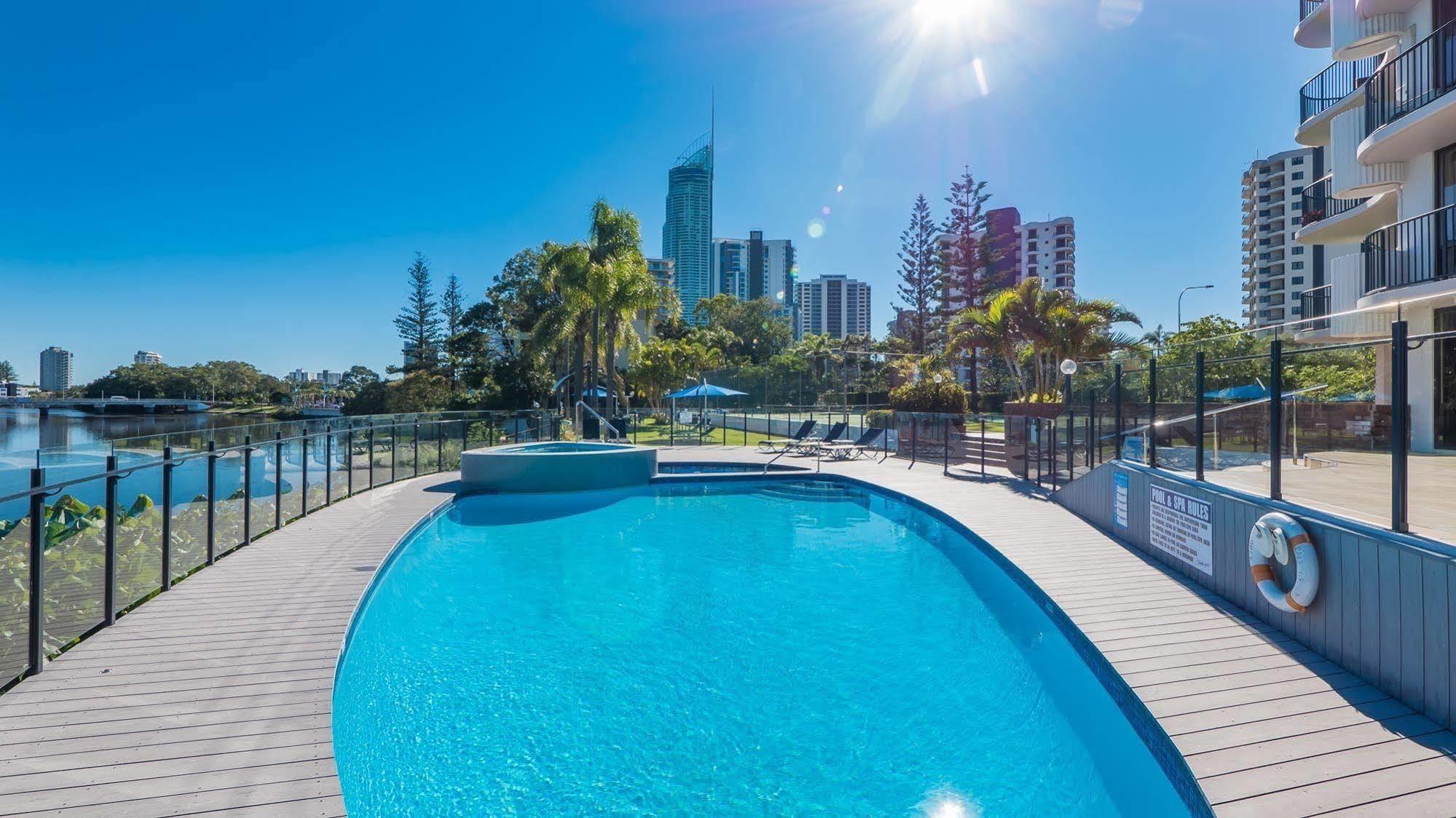 Silverton Surfers Paradise Aparthotel