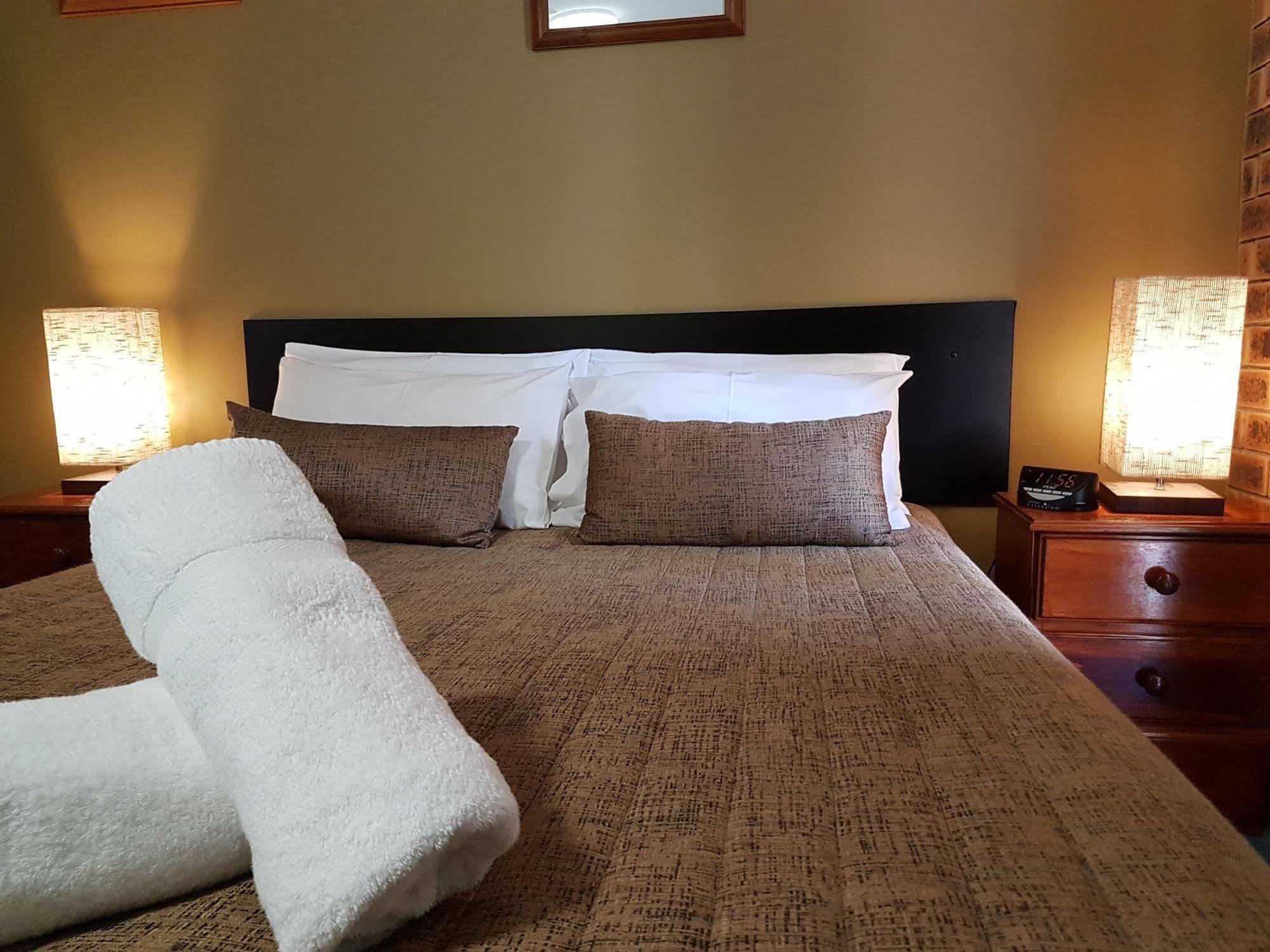 Motel Airport - Only 300 Meters To Airport Terminal Gold Coast