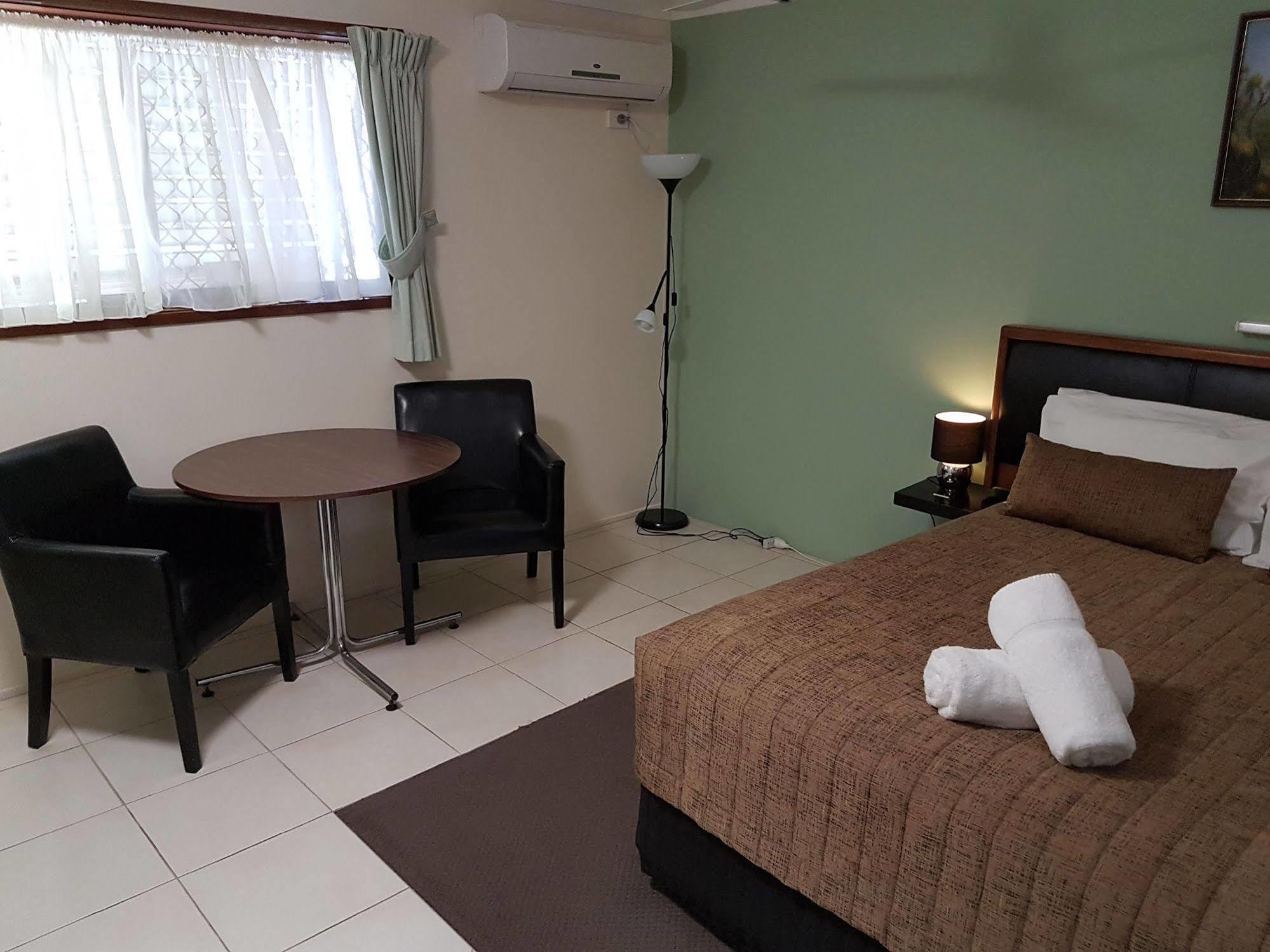 Airport - Only 300 Meters To Airport Terminal Motel Gold Coast