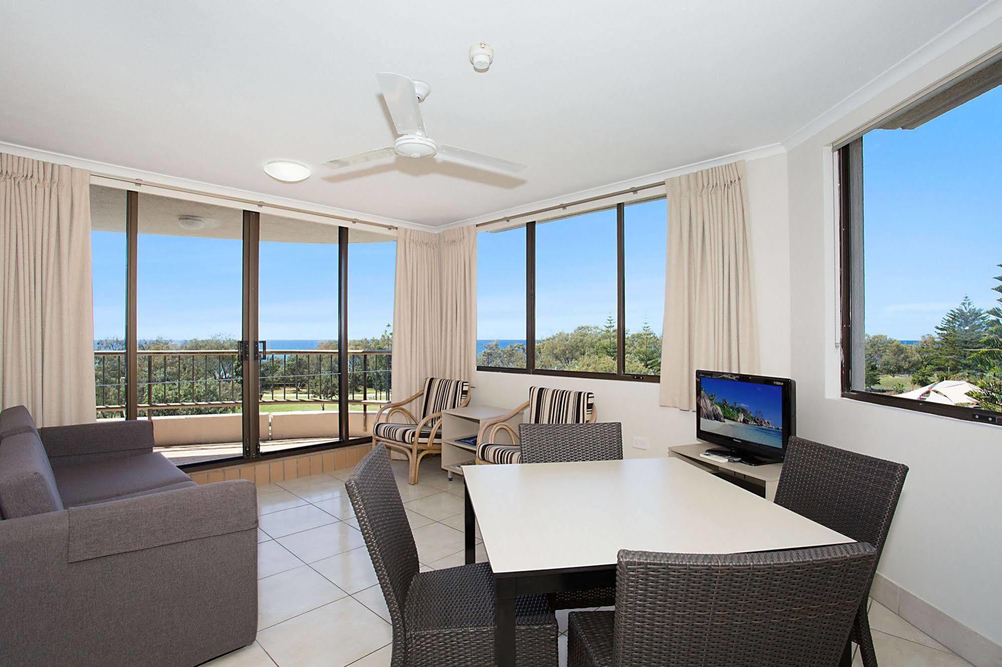 Voyager 4* Gold Coast