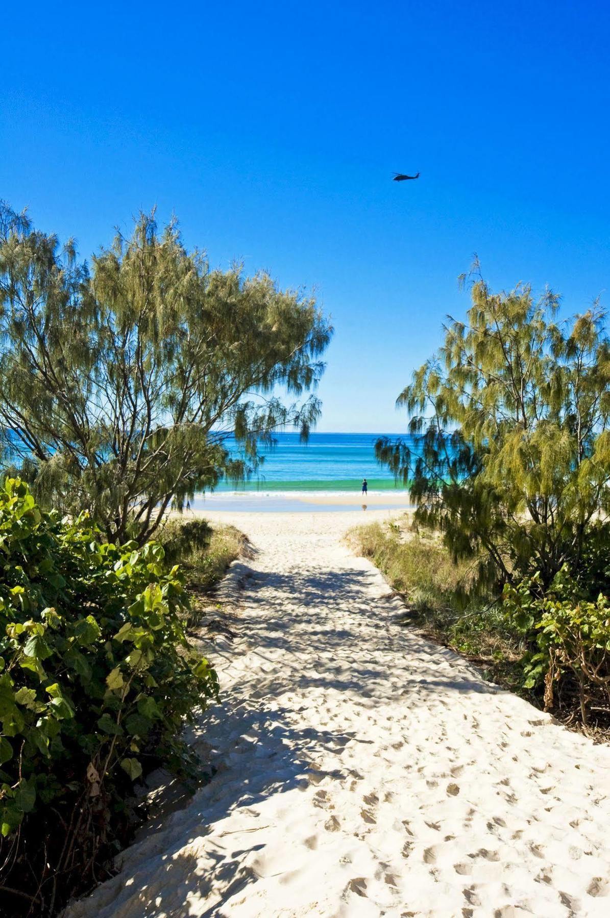 Oceanside - Absolute Beachfront Gold Coast