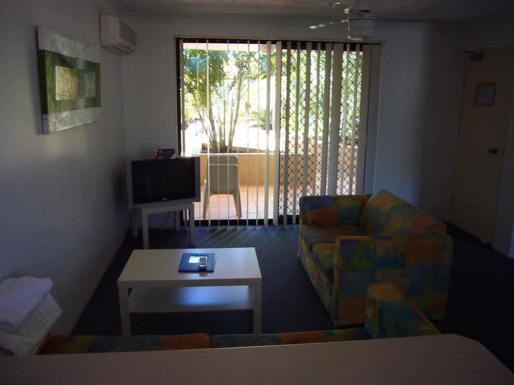 Aparthotel Chevron Palms By Premium