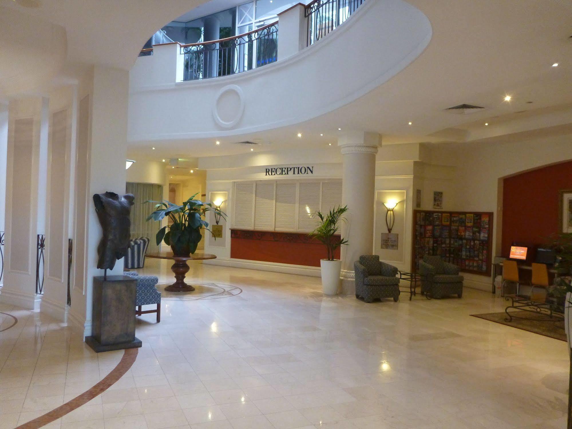 Aparthotel Broadbeach Gold Coast
