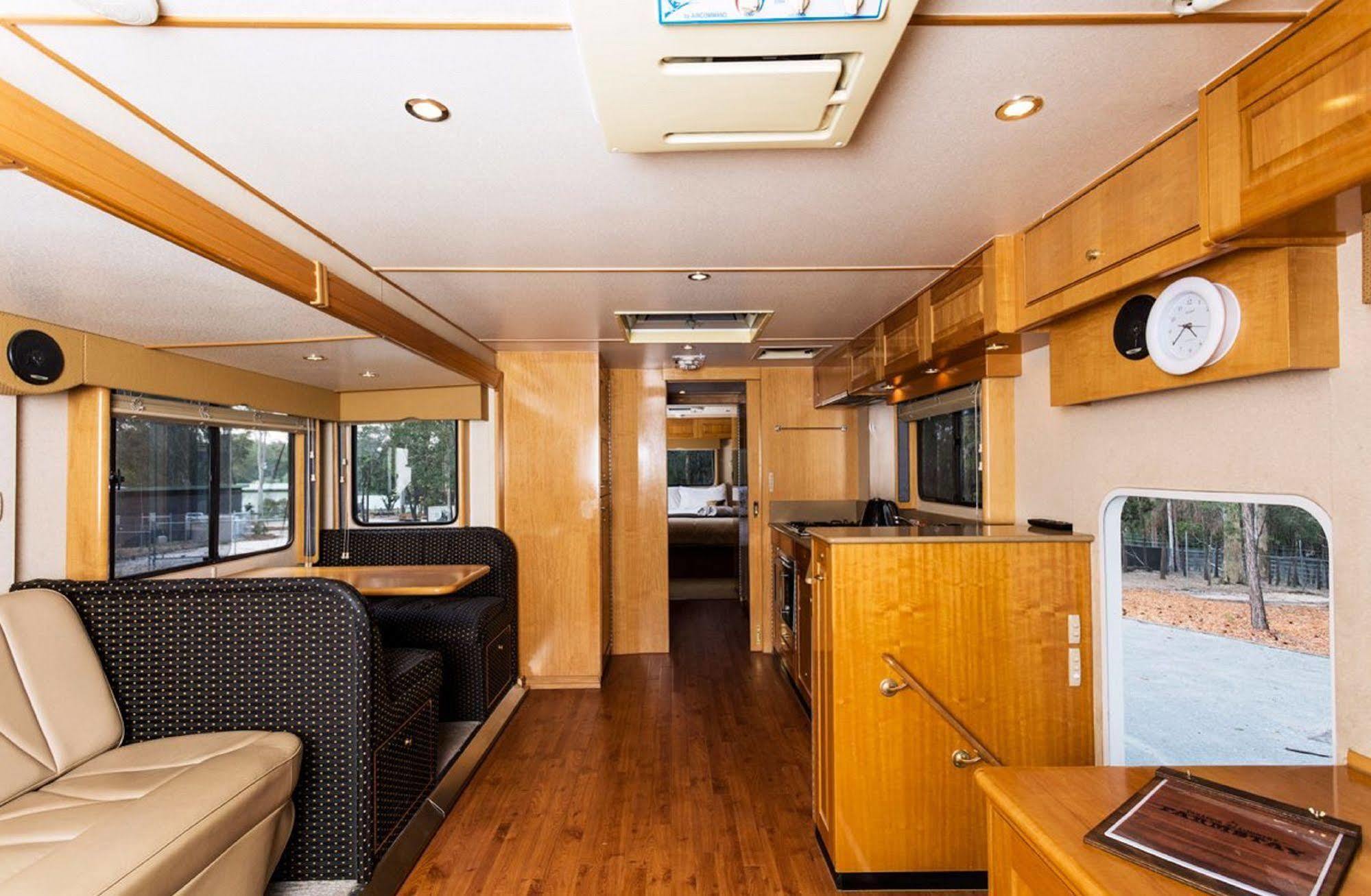 Paradise Country Luxury tent Gold Coast