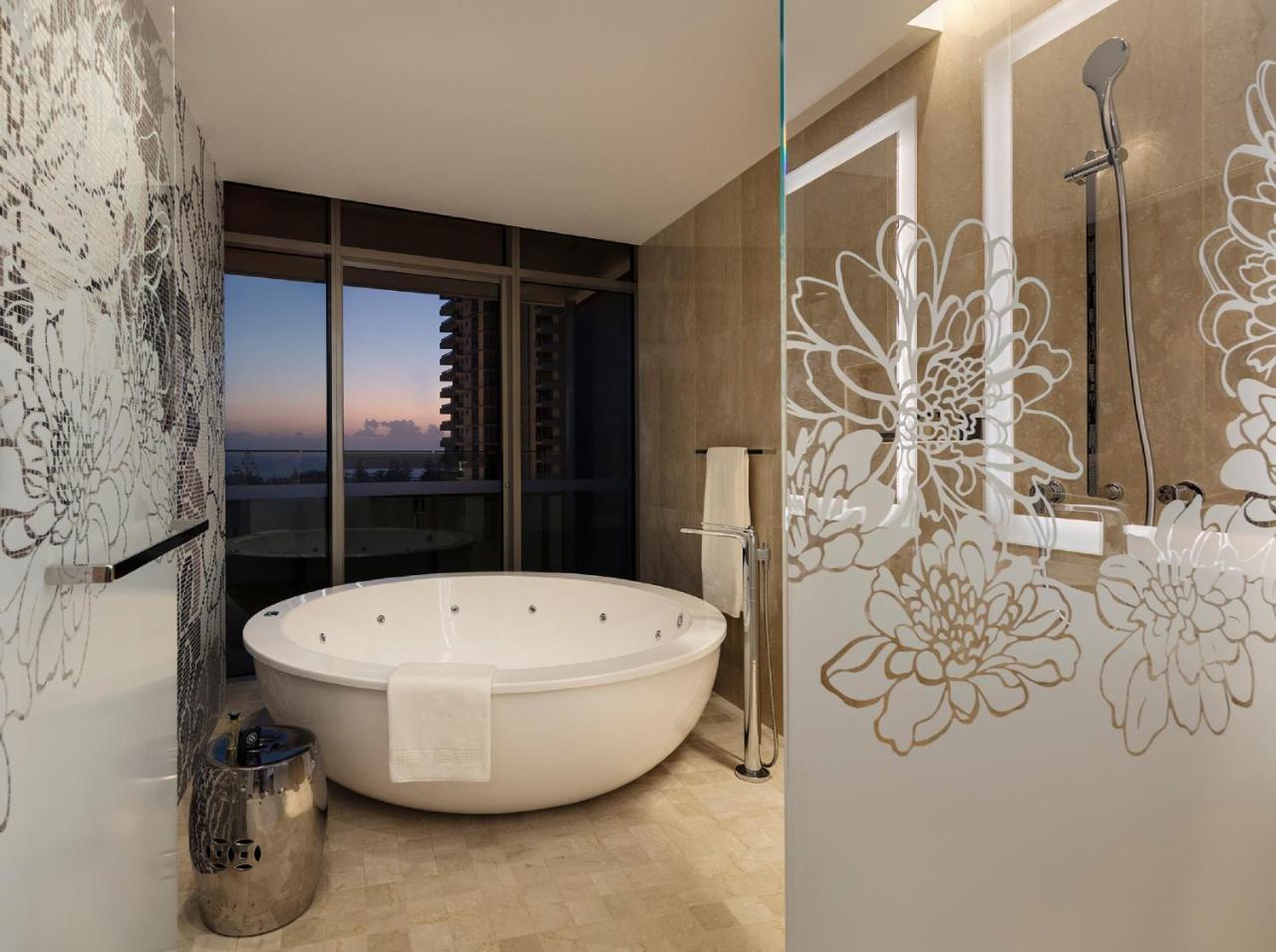 The Darling At The Star Hotel Gold Coast
