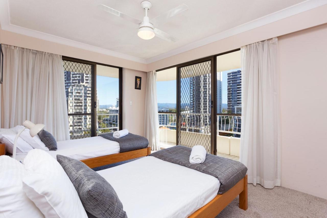 Capricornia Aparthotel Gold Coast