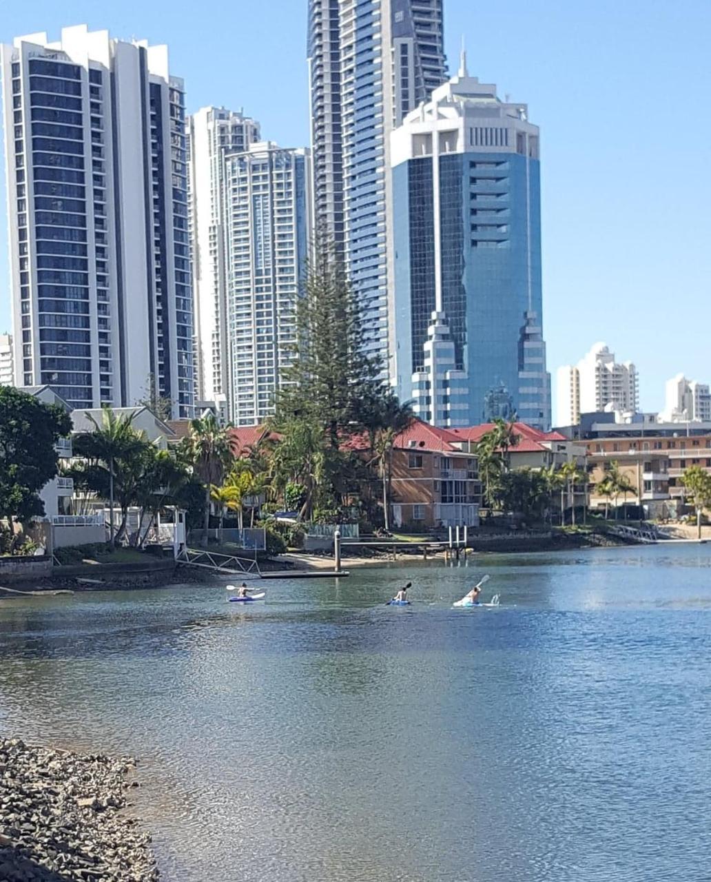 Emerald Surfers Paradise Shared Gold Coast
