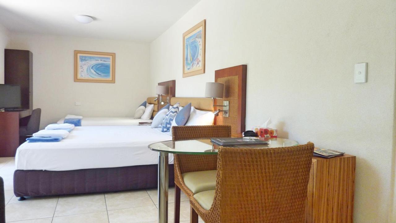 Jadran & El Jays 3* Gold Coast
