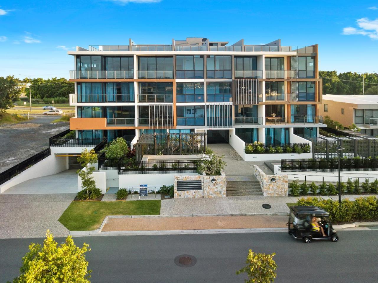 Resort The Residences At The Peninsula Gold Coast