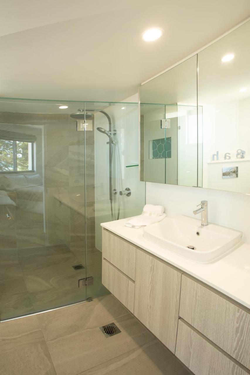 Aparthotel Oceanside - Absolute Beachfront