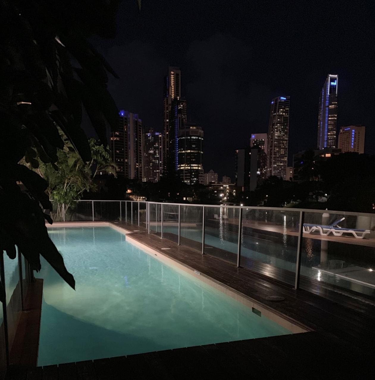 Emerald Surfers Paradise Shared Hostel Gold Coast