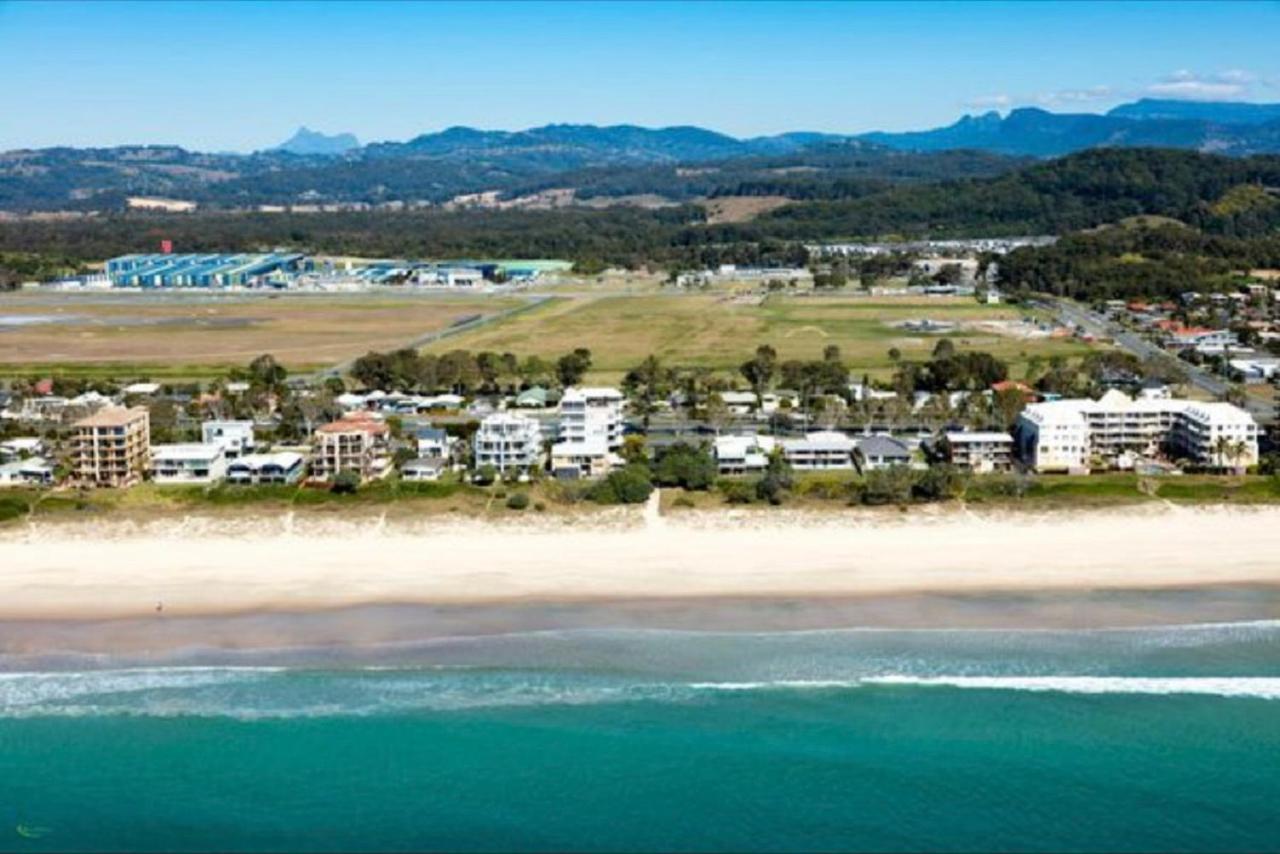 Aparthotel Crystal Beachfront Gold Coast