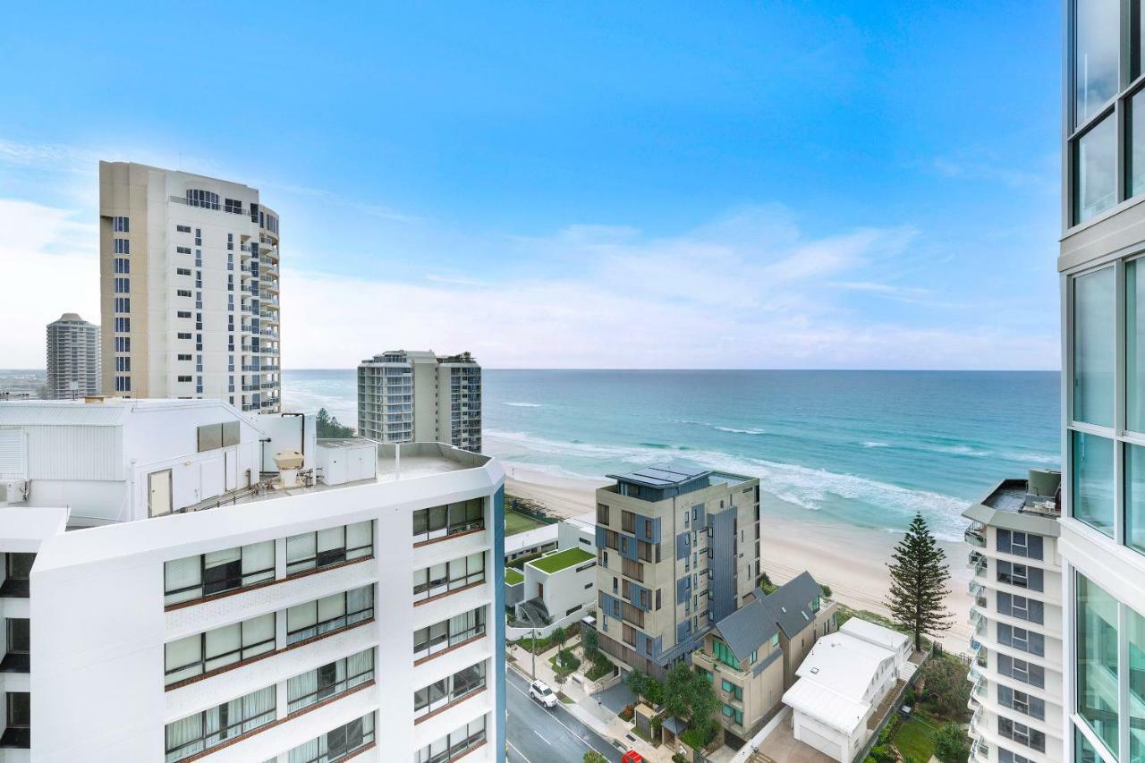 Pacific Views 4*
