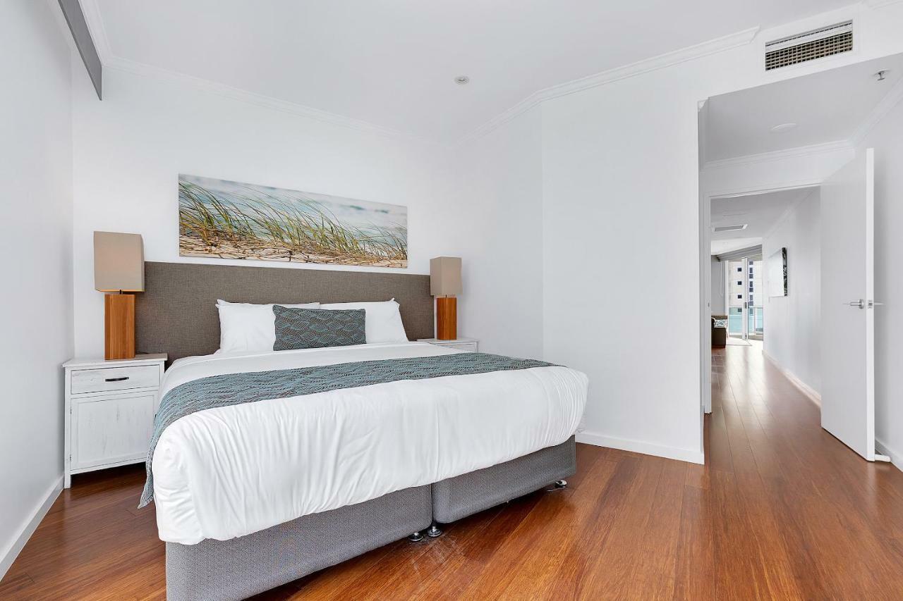 Pacific Views Aparthotel Gold Coast