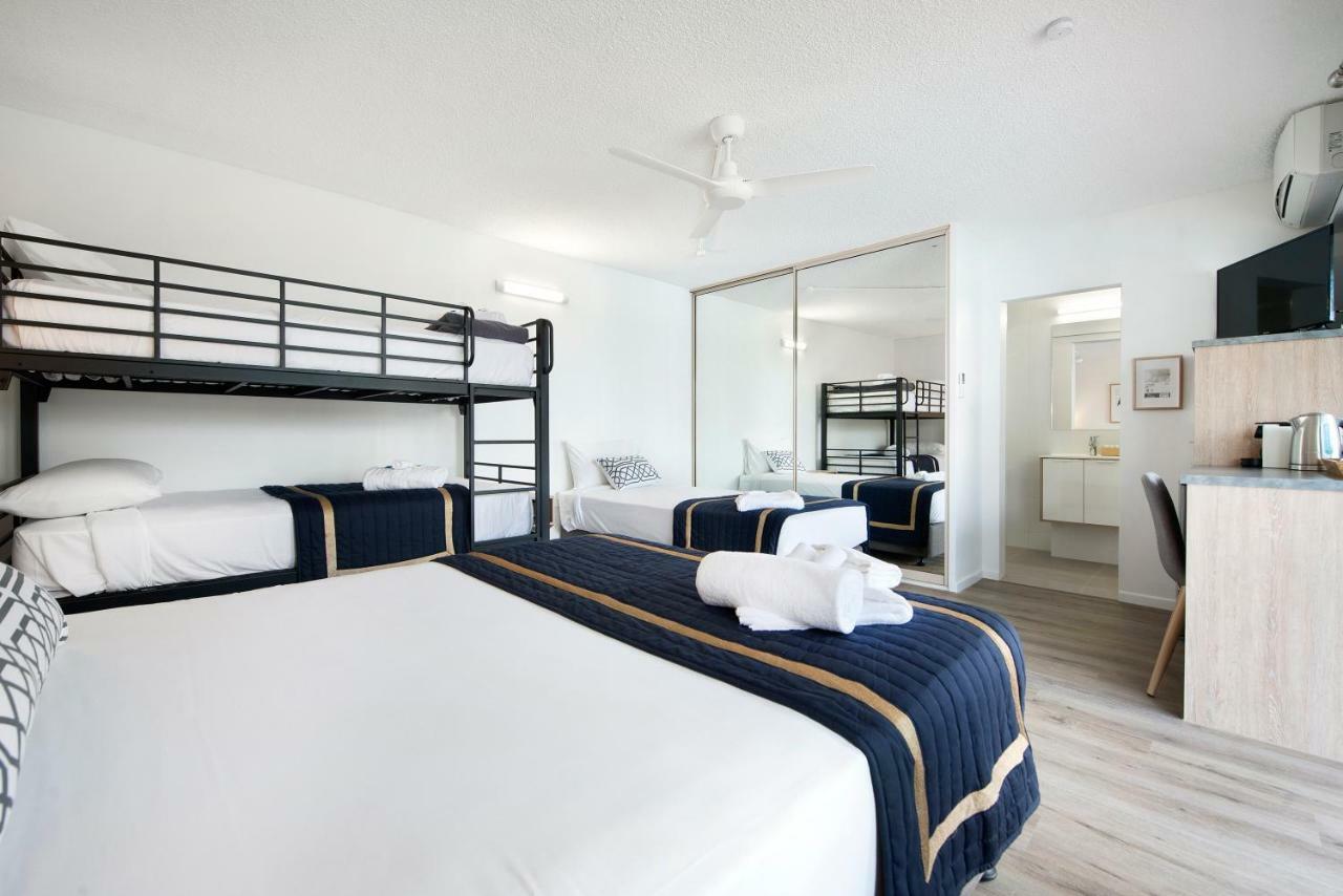 Blue Heron Boutique Motel 4*