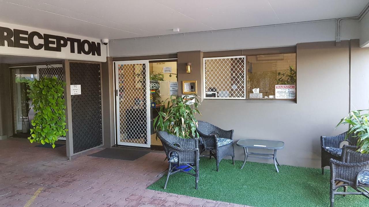 Airport - Only 300 Meters To Airport Terminal Motel Gold Coast