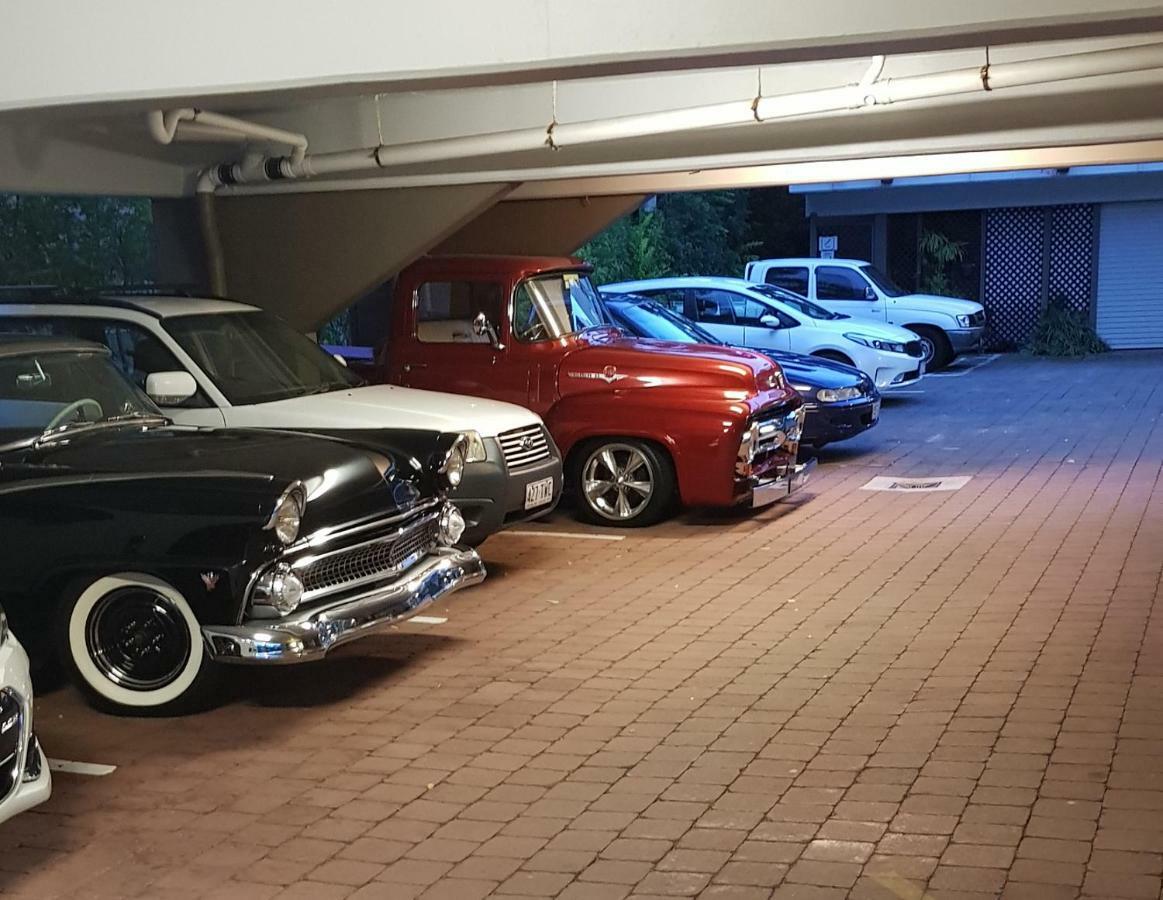 Airport - Only 300 Meters To Airport Terminal Motel Gold Coast