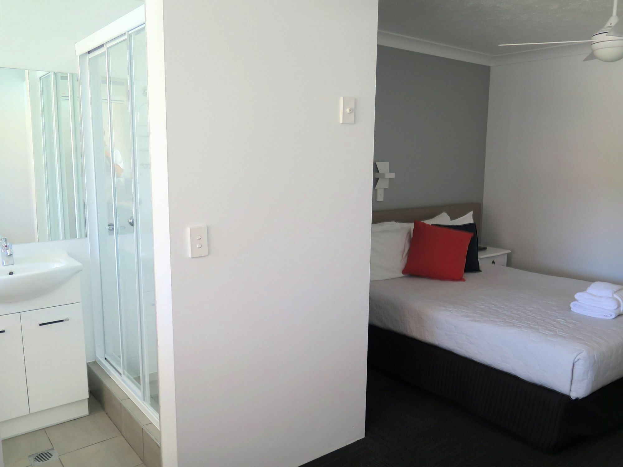 Motel Gold Coast Inn