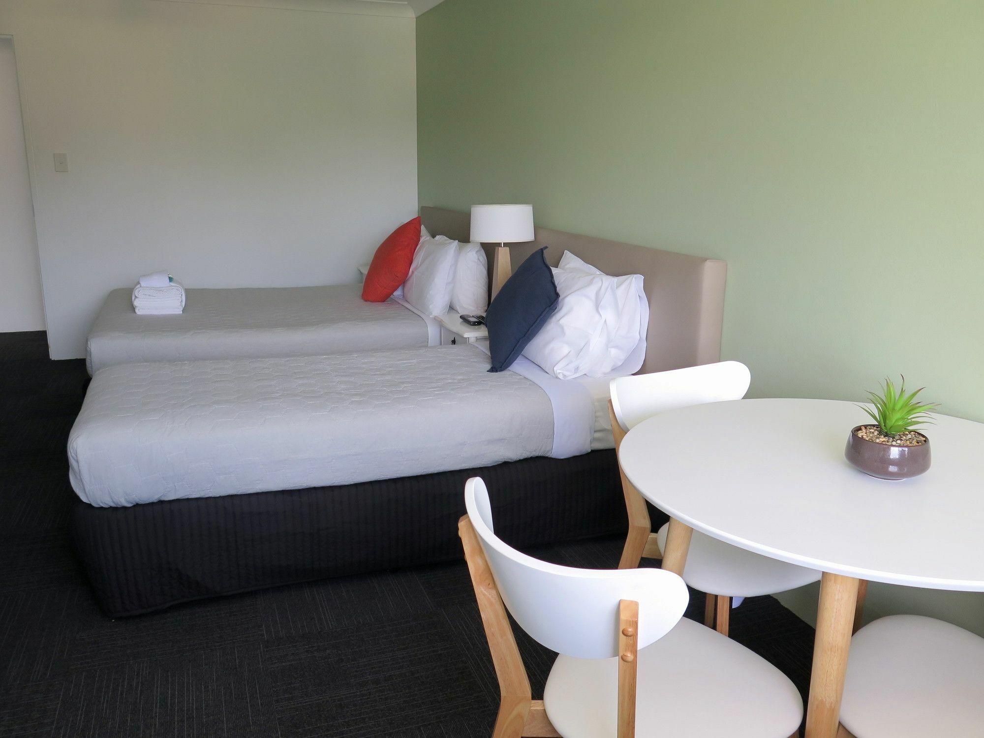 Gold Coast Inn Motel 3*
