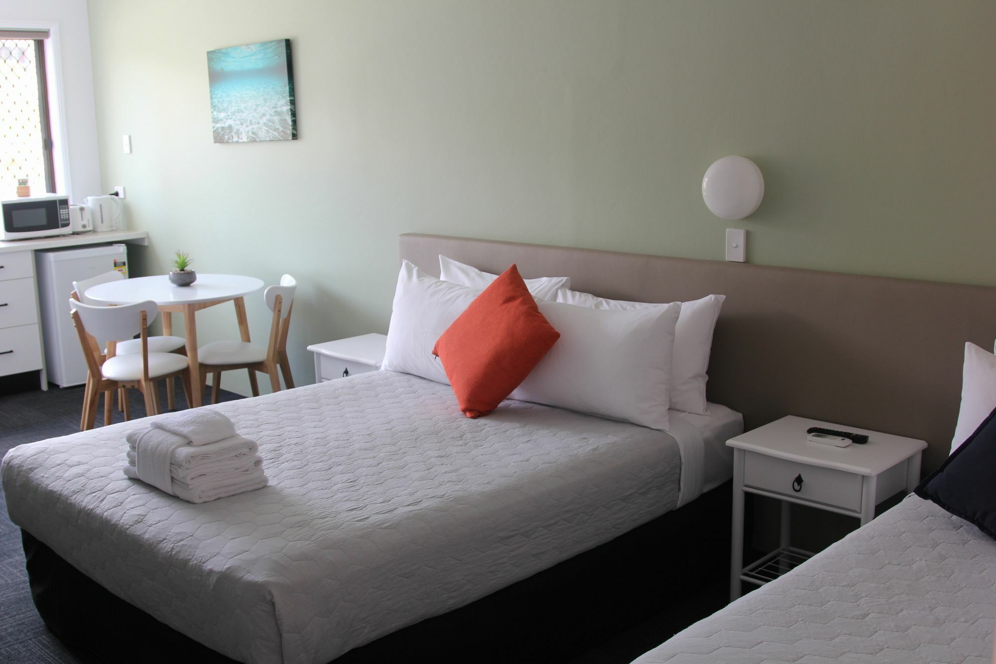 Gold Coast Inn 3*