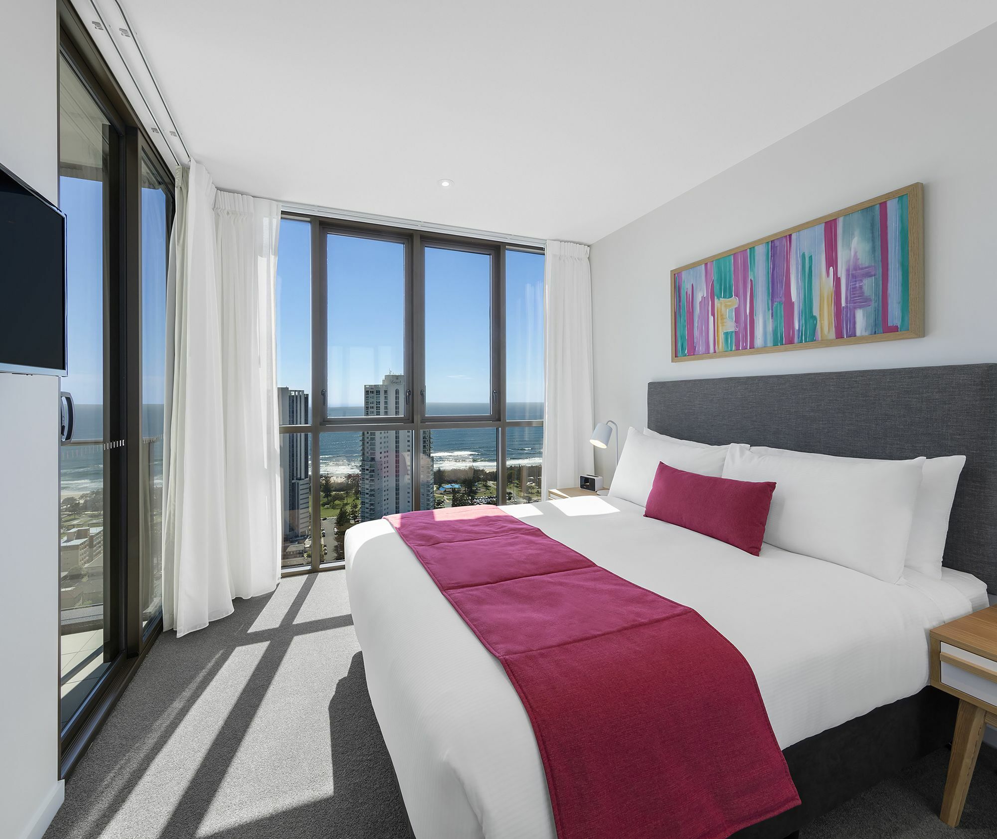 Avani Broadbeach Residences 4*
