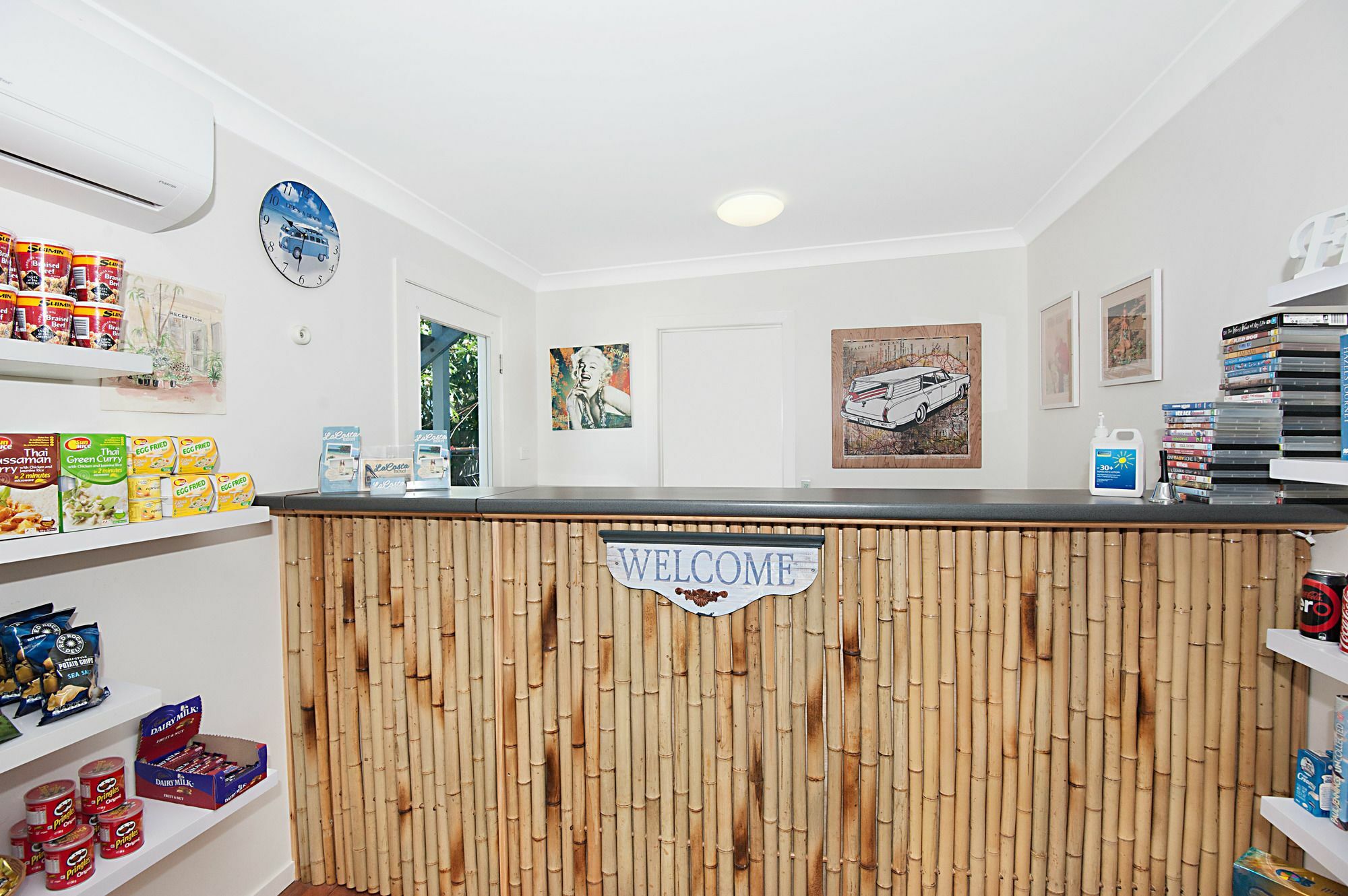 La Costa Beachside Motel