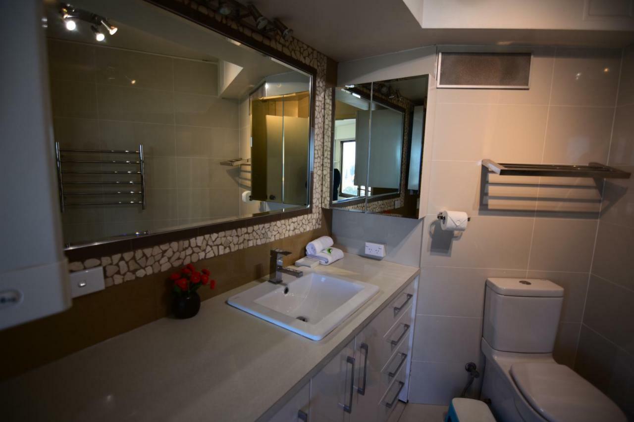 Surfers Haven Apartment *