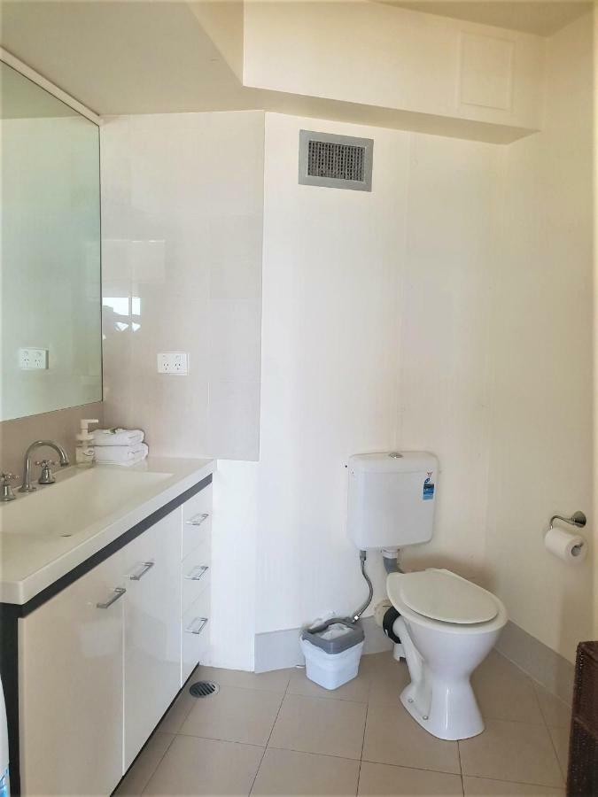 Surfers Haven Apartment *