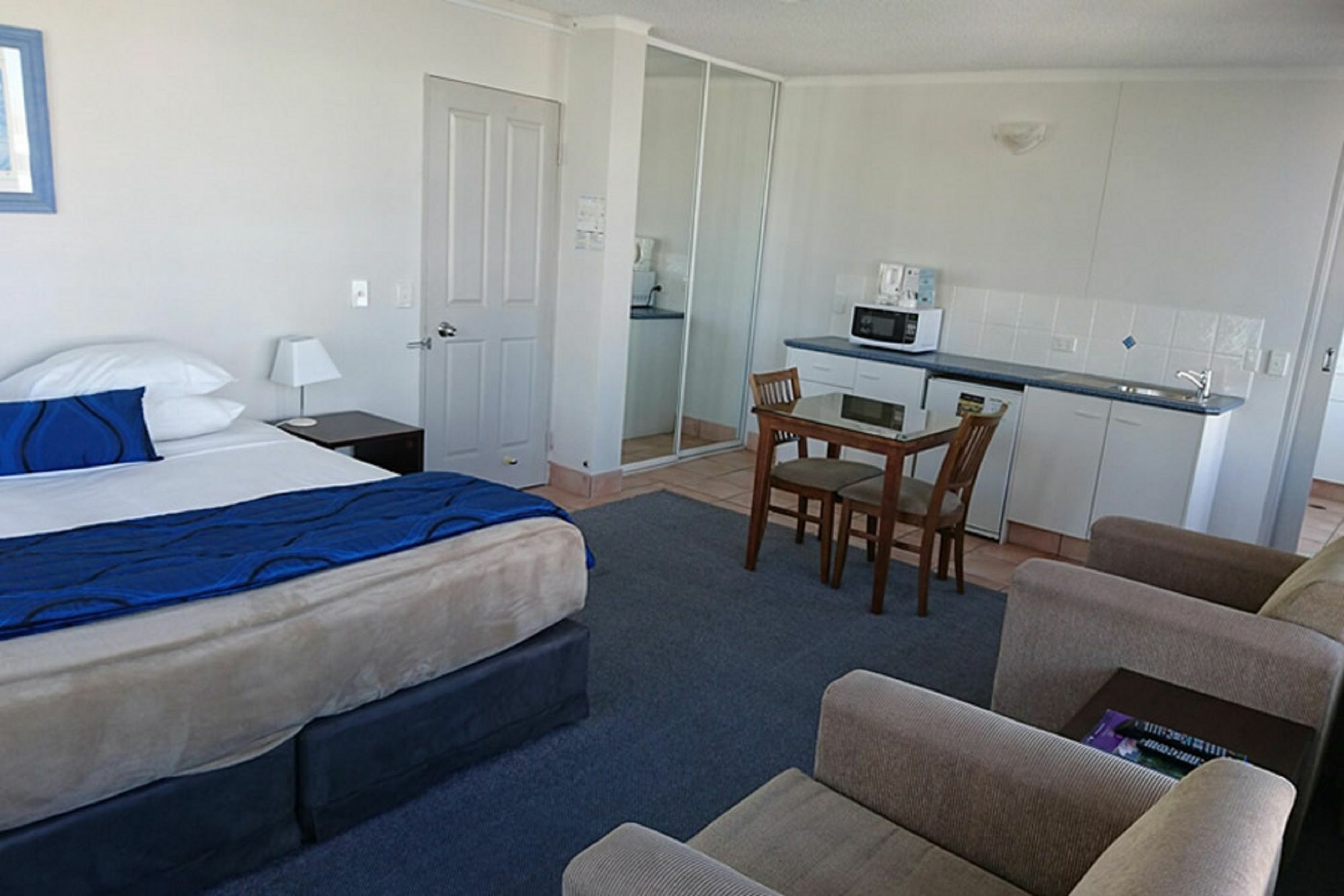 Chateau Beachside 3*