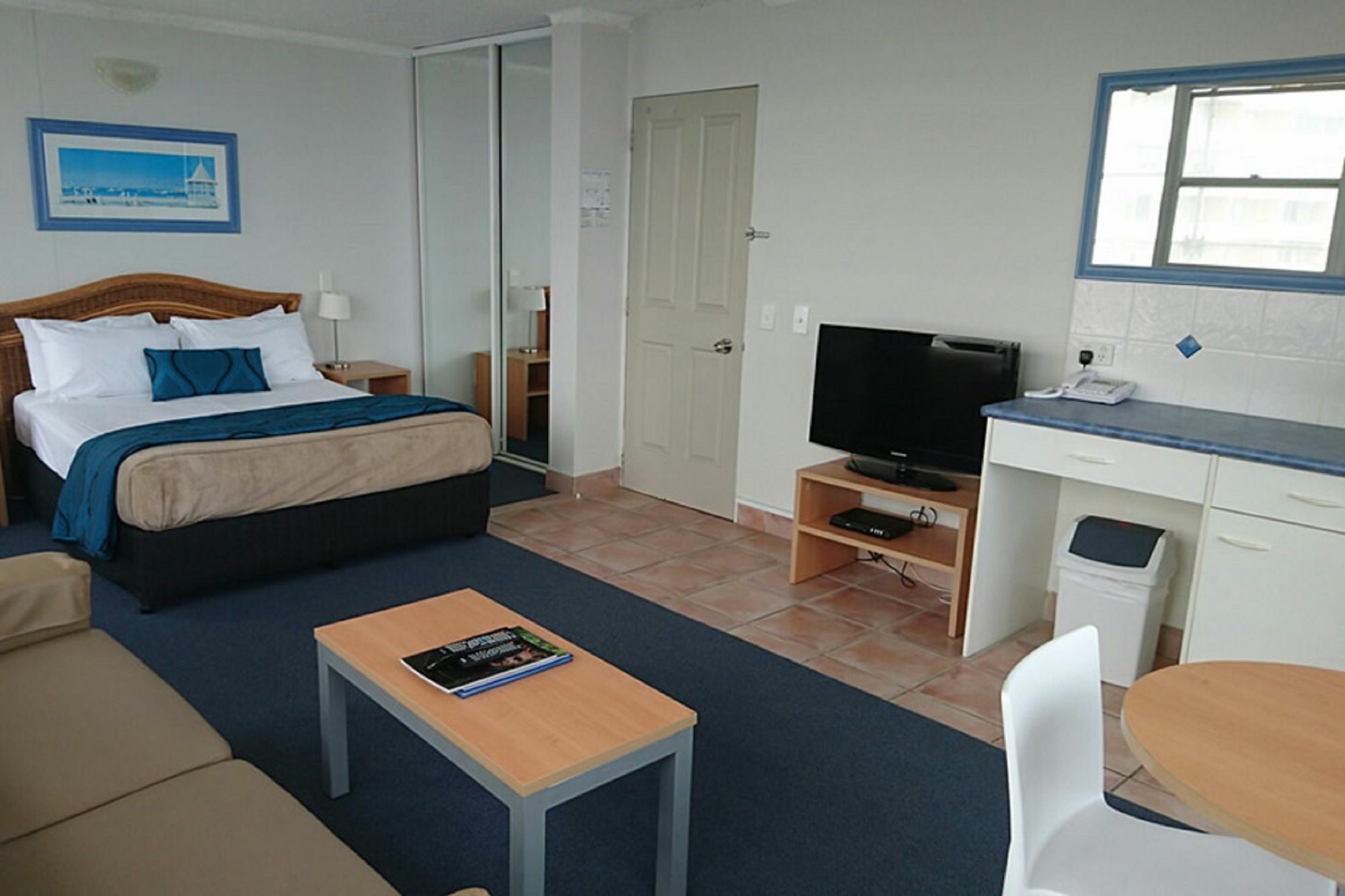 Chateau Beachside 3*