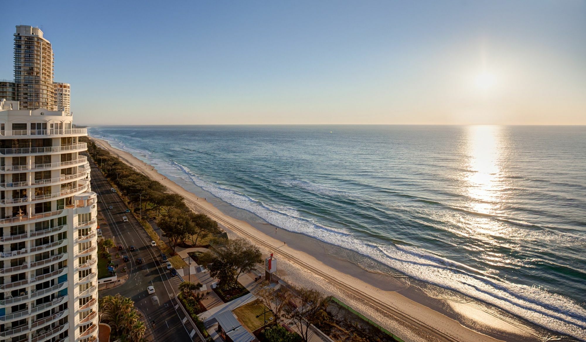 Chateau Beachside Resort 3*