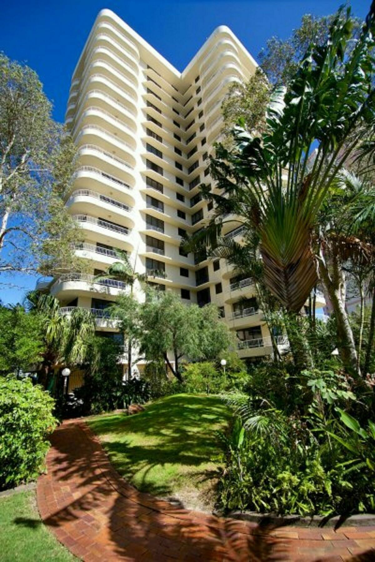 Capricornia Aparthotel Gold Coast