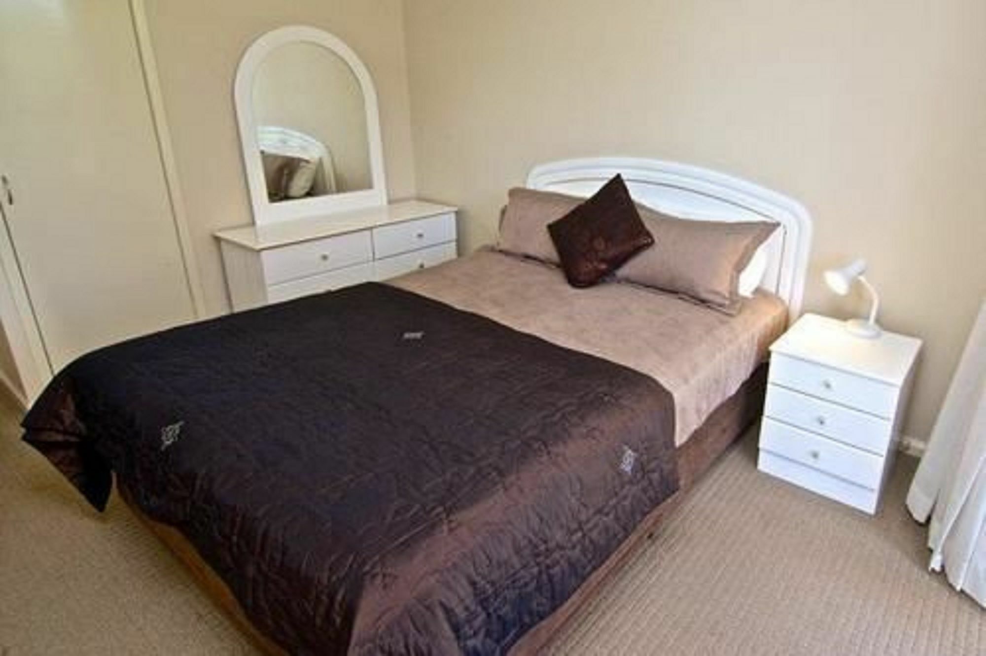 Capricornia Aparthotel Gold Coast